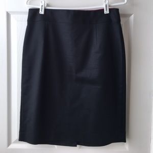 Black Banana Republic Pencil Skirt, Size 6